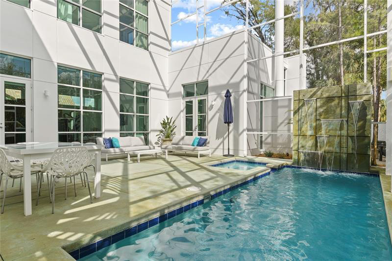 Pool enclosure — before re-facing