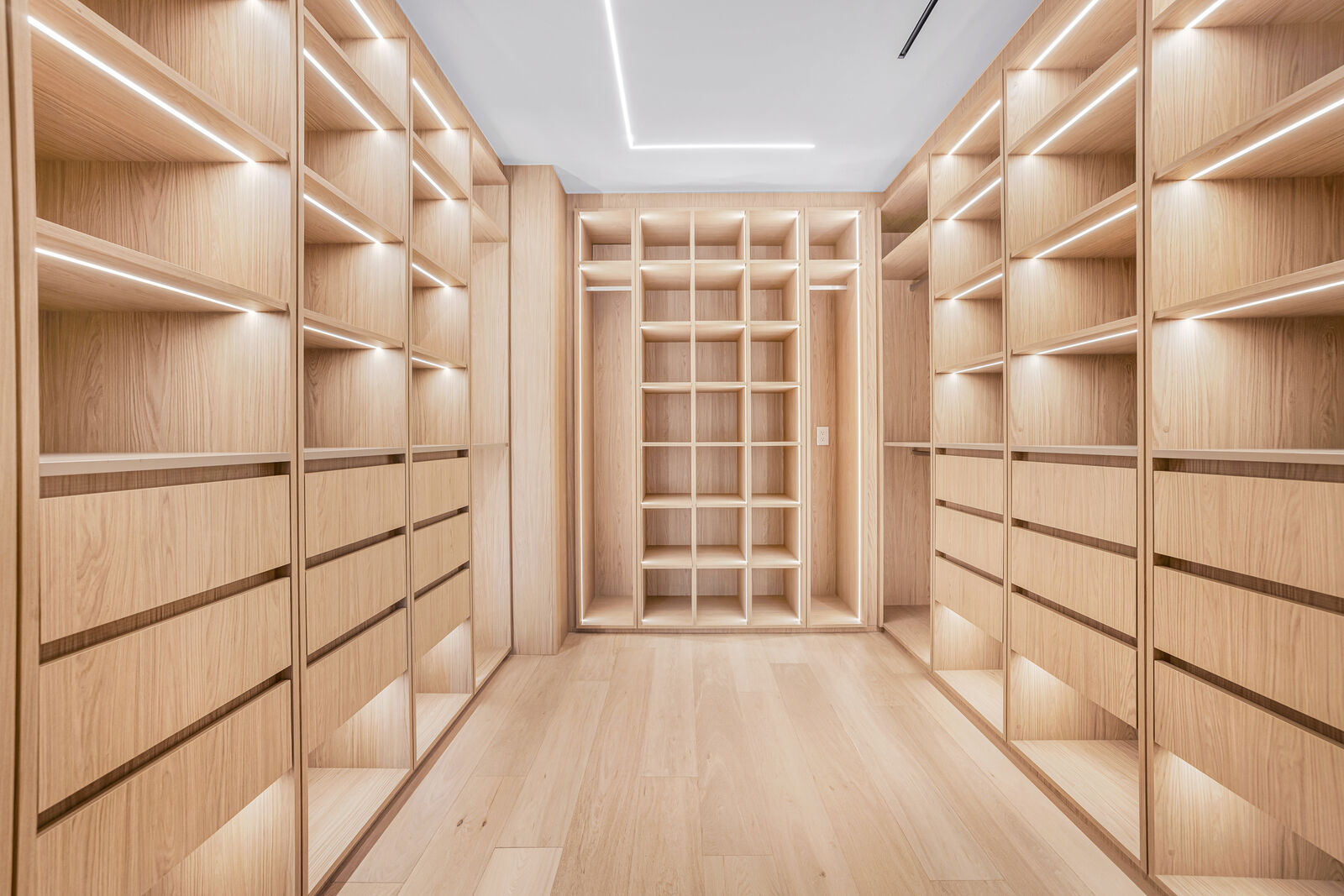 Dragon Millwork — installed dressing room, 72 House