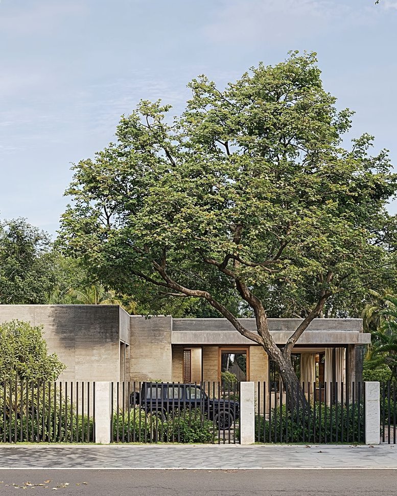 285 House